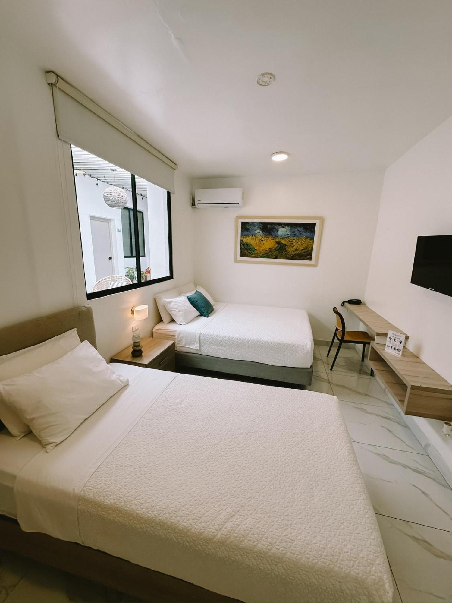 Manakin Hostal & Resto Manta Dış mekan fotoğraf